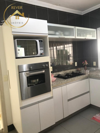 Imagem Sobrado com 3 Quartos à Venda, 350 m² em Vila Brandina - Campinas