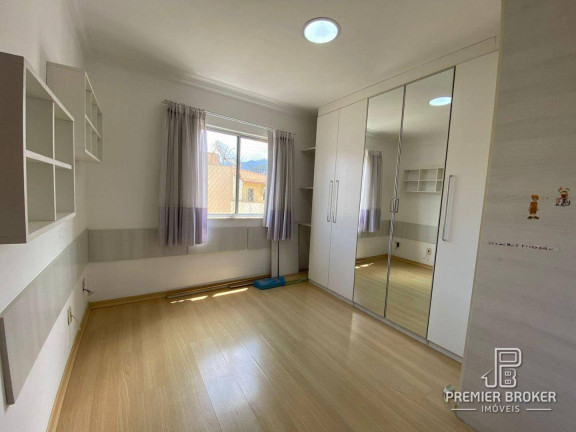 Imagem Cobertura com 4 Quartos à Venda, 127 m² em Várzea - Teresópolis Imagem Cobertura com 4 Quartos à Venda, 127 m² em Várzea - Teresópolis