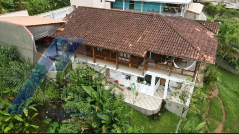 Imagem Casa com 5 Quartos à Venda, 180 m² em Enseada - Ubatuba Imagem Casa com 5 Quartos à Venda, 180 m² em Enseada - Ubatuba