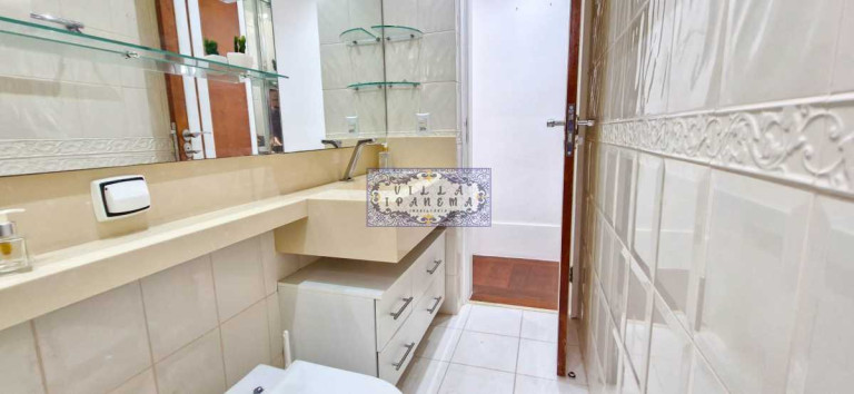 Imagem Apartamento com 3 Quartos à Venda, 100 m² em Leblon - Rio De Janeiro Imagem Apartamento com 3 Quartos à Venda, 100 m² em Leblon - Rio De Janeiro