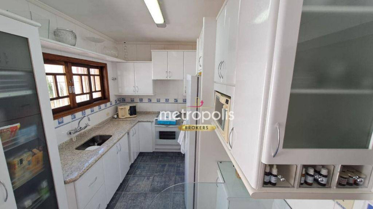 Imagem Sobrado com 3 Quartos à Venda, 300 m² em Santa Paula - São Caetano Do Sul Imagem Sobrado com 3 Quartos à Venda, 300 m² em Santa Paula - São Caetano Do Sul