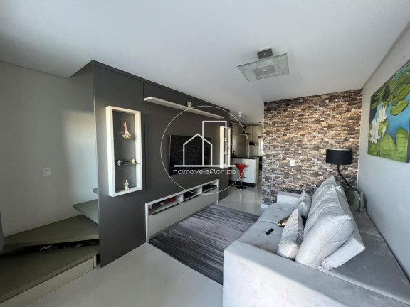 Imagem Casa com 2 Quartos à Venda, 120 m² em São João Do Rio Vermelho - Florianópolis Imagem Casa com 2 Quartos à Venda, 120 m² em São João Do Rio Vermelho - Florianópolis
