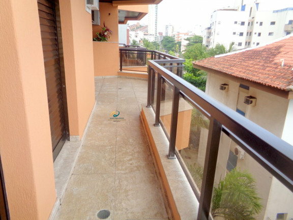 Imagem Apartamento com 4 Quartos para Alugar ou Temporada, 140 m² em Enseada - Guarujá