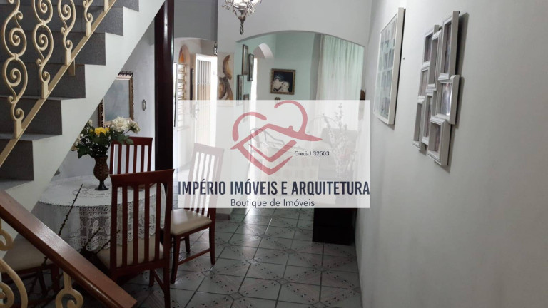 Imagem Casa com 3 Quartos à Venda, em Centro - Caraguatatuba Imagem Casa com 3 Quartos à Venda, em Centro - Caraguatatuba