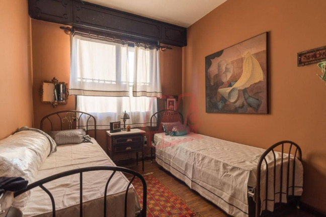 Imagem Apartamento com 3 Quartos à Venda, 127 m² em Independência - Porto Alegre Imagem Apartamento com 3 Quartos à Venda, 127 m² em Independência - Porto Alegre