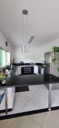 Imagem Imóvel com 3 Quartos à Venda, 140 m² em Lagoinha Leblon - Belo Horizonte
