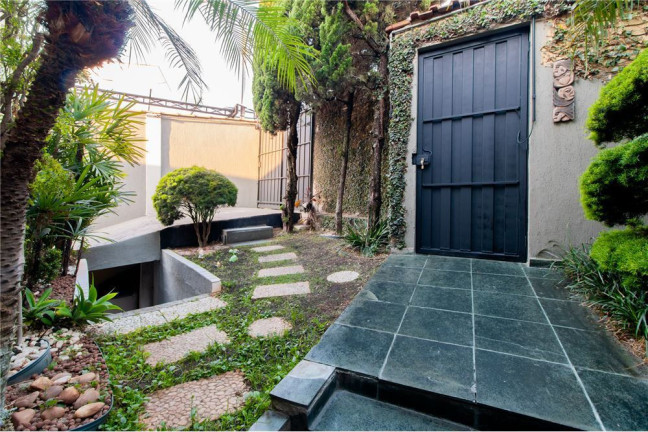 Imagem Casa com 5 Quartos à Venda,  em Vila Sônia - São Paulo