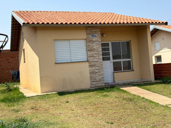 Imagem Casa com 2 Quartos à Venda,  em Loteamento Bem Te Vi I - Botucatu