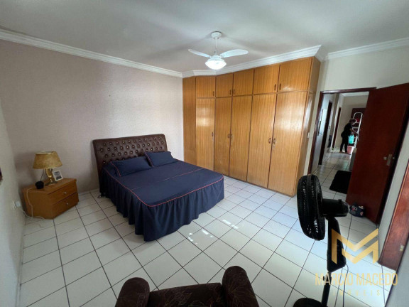 Imagem Casa com 5 Quartos à Venda, 285 m² em São Gerardo - Fortaleza