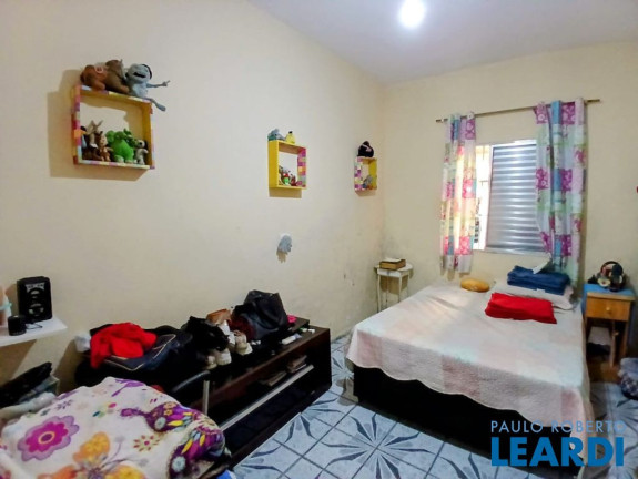 Imagem Casa com 6 Quartos à Venda, 228 m² em Vila Apiaí - Santo André Imagem Casa com 6 Quartos à Venda, 228 m² em Vila Apiaí - Santo André