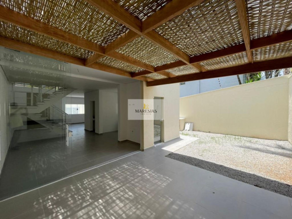 Casa com 4 Quartos à Venda, 180 m² em Juquehy - São Sebastião