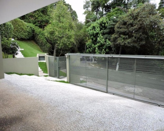 Imagem Casa à Venda, em Recanto Impla - Carapicuíba Imagem Casa à Venda, em Recanto Impla - Carapicuíba