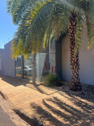 Casa com 3 Quartos à Venda, 197 m² em Jardim Residencial Eulália - Votuporanga