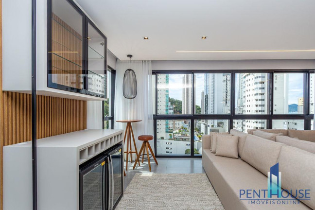 Imagem Apartamento com 4 Quartos à Venda, 136 m² em Pioneiros - Balneário Camboriú