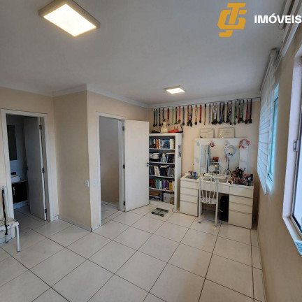 Imagem Sobrado com 2 Quartos à Venda, 82 m² em Centro - Camboriú