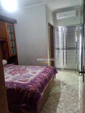 Imagem Sobrado com 3 Quartos à Venda, 112 m² em Cidade São Jorge - Santo André