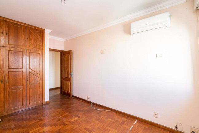 Imagem Apartamento com 3 Quartos à Venda, 169 m² em Independência - Porto Alegre Imagem Apartamento com 3 Quartos à Venda, 169 m² em Independência - Porto Alegre