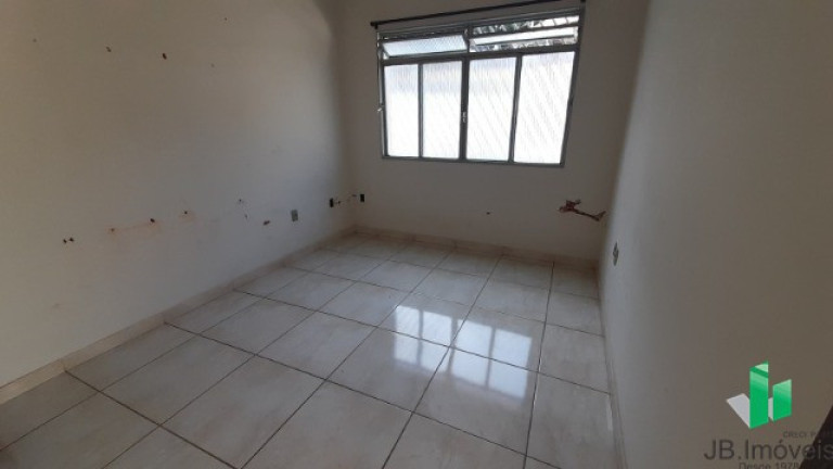 Imagem Casa com 3 Quartos à Venda, 160 m² em Vila Regina - Montes Claros