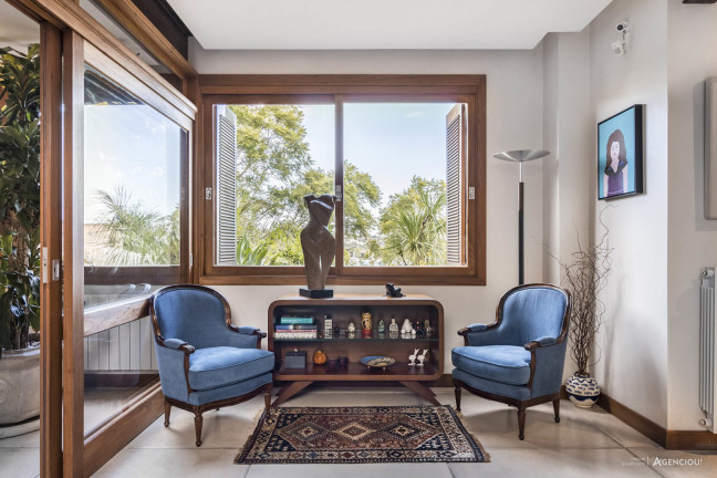 Imagem Casa com 4 Quartos à Venda, 900 m² em Vila Assunção - Porto Alegre Imagem Casa com 4 Quartos à Venda, 900 m² em Vila Assunção - Porto Alegre