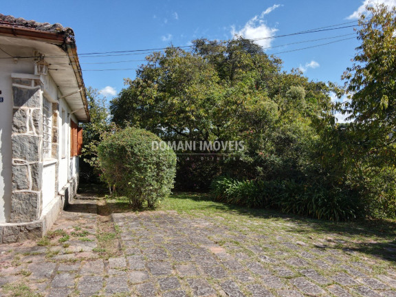 Imagem Casa com 3 Quartos à Venda, 235 m² em Região De Capivari - Campos Do Jordão