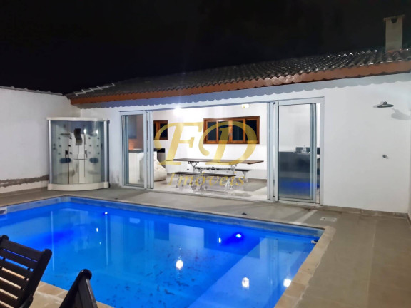 Casa com 3 Quartos à Venda, 259 m² em Mairiporã