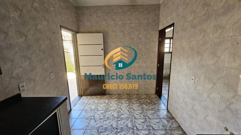 Imagem Sobrado com 4 Quartos à Venda, 166 m² em Centro - Mongaguá