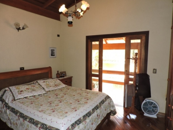Imagem Casa com 5 Quartos à Venda, 1.123 m² em Chácara Vale Do Rio Cotia - Carapicuíba