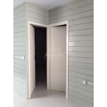 Imagem Casa com 1 Quarto à Venda, 40 m² em Santos Dumont - São Leopoldo Imagem Casa com 1 Quarto à Venda, 40 m² em Santos Dumont - São Leopoldo