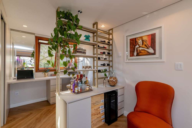 Imagem Apartamento com 3 Quartos à Venda, 120 m² em Menino Deus - Porto Alegre Imagem Apartamento com 3 Quartos à Venda, 120 m² em Menino Deus - Porto Alegre