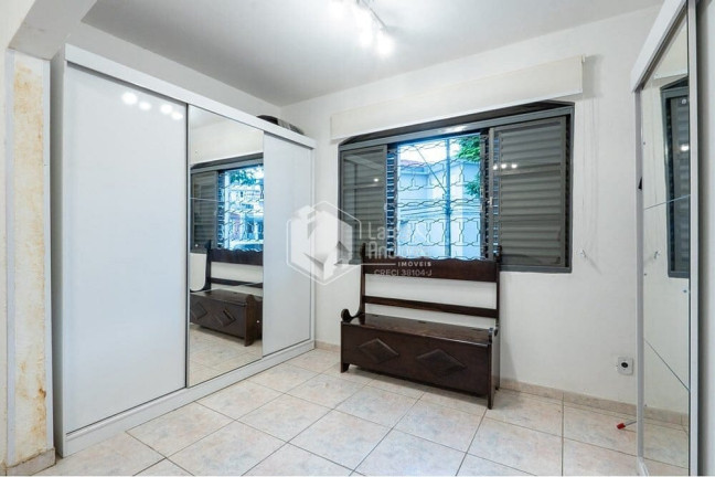 Imagem Casa com 3 Quartos à Venda, 240 m² em Jardim Aeroporto - São Paulo Imagem Casa com 3 Quartos à Venda, 240 m² em Jardim Aeroporto - São Paulo