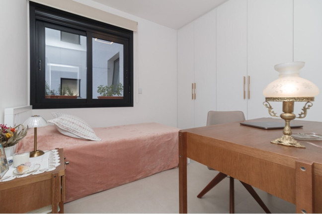 Imagem Apartamento com 2 Quartos à Venda, 58 m² em São João - Porto Alegre Imagem Apartamento com 2 Quartos à Venda, 58 m² em São João - Porto Alegre
