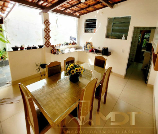 Imagem Casa com 2 Quartos à Venda, 85 m² em Santa Mônica - Belo Horizonte Imagem Casa com 2 Quartos à Venda, 85 m² em Santa Mônica - Belo Horizonte