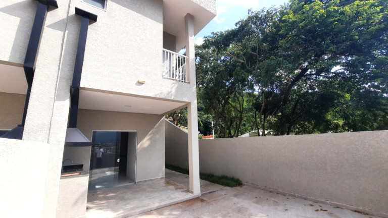 Imagem Casa com 3 Quartos à Venda, 116 m² em Jardim Maristela - Atibaia Imagem Casa com 3 Quartos à Venda, 116 m² em Jardim Maristela - Atibaia