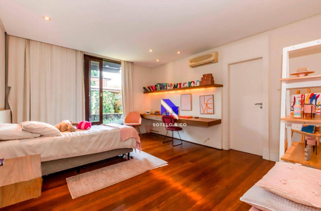 Imagem Casa com 4 Quartos à Venda, 913 m² em Jardim Europa - São Paulo Imagem Casa com 4 Quartos à Venda, 913 m² em Jardim Europa - São Paulo