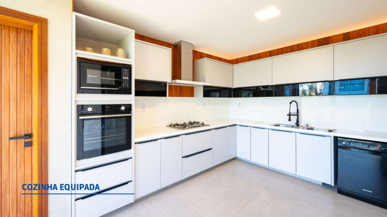 Imagem Casa de Condomínio com 8 Quartos à Venda, 1.008 m² em Praia Do Forte - Mata De São João Imagem Casa de Condomínio com 8 Quartos à Venda, 1.008 m² em Praia Do Forte - Mata De São João