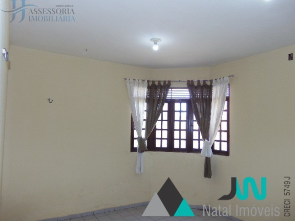 Imagem Casa com 3 Quartos para Alugar ou Temporada, 220 m² em Emaús - Parnamirim