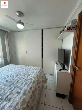 Imagem Apartamento com 4 Quartos à Venda, 77 m²