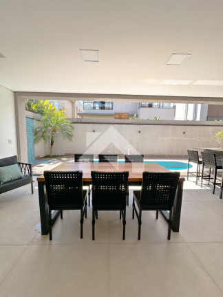 Imagem Casa de Condomínio com 4 Quartos à Venda, 386 m² em Tamboré - Santana De Parnaíba Imagem Casa de Condomínio com 4 Quartos à Venda, 386 m² em Tamboré - Santana De Parnaíba