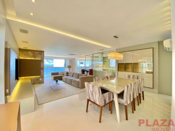 Apartamento com 4 Quartos para Alugar, 237 m² em Centro - Balneário Camboriú