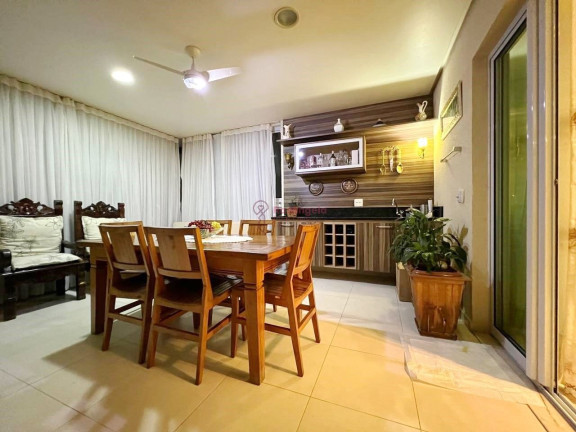 Apartamento com 3 Quartos à Venda, 142 m² em Praia Da Costa - Vila Velha