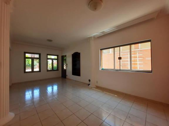 Imagem Casa com 4 Quartos para Alugar, 250 m² em Independência - Taubaté Imagem Casa com 4 Quartos para Alugar, 250 m² em Independência - Taubaté