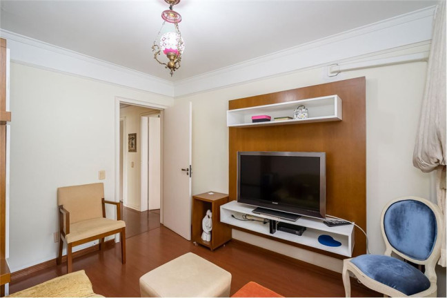 Imagem Imóvel com 3 Quartos à Venda, em Higienópolis - Porto Alegre Imagem Imóvel com 3 Quartos à Venda, em Higienópolis - Porto Alegre