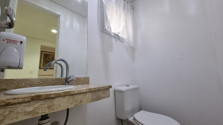 Imagem Apartamento com 3 Quartos à Venda, 135 m² em Pitangueiras - Guarujá