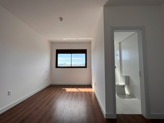 Imagem Apartamento com 2 Quartos à Venda, 81 m² em Kobrasol - São José