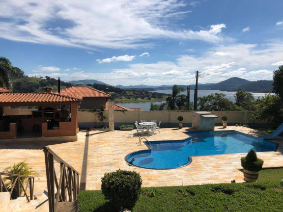 Chácara com 3 Quartos à Venda, 200 m² em água Comprida - Bragança Paulista