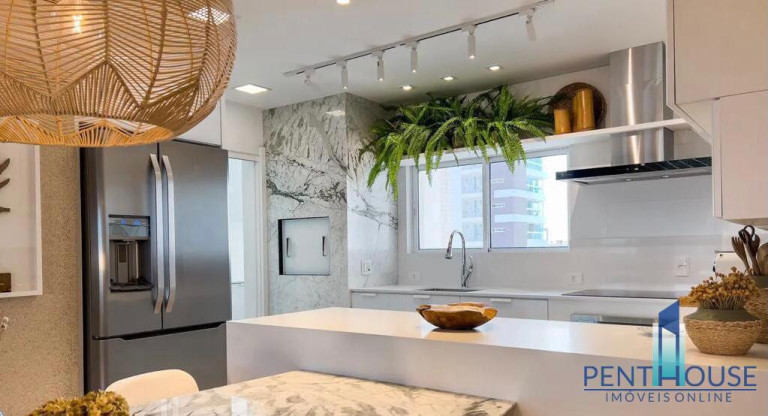 Imagem Apartamento com 4 Quartos à Venda, 153 m² em Centro - Balneário Camboriú Imagem Apartamento com 4 Quartos à Venda, 153 m² em Centro - Balneário Camboriú