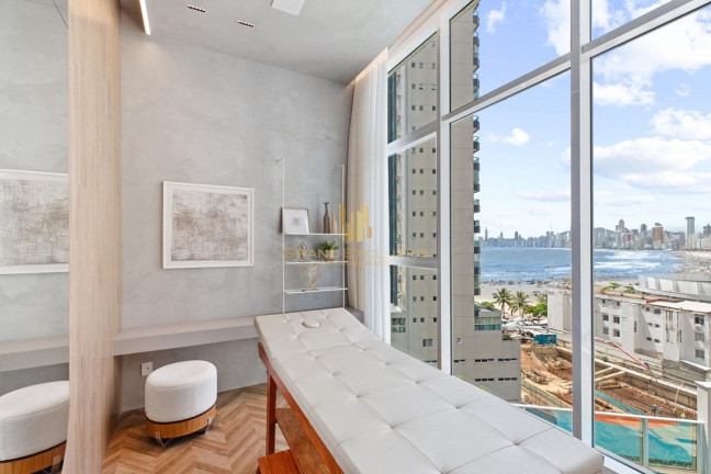 Imagem Apartamento com 4 Quartos à Venda, 151 m² em Pioneiros - Balneário Camboriú