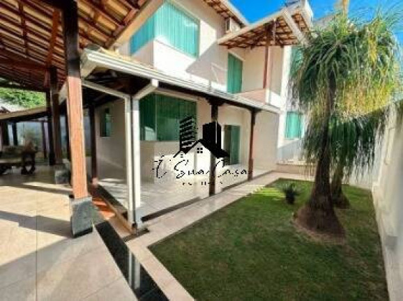 Imagem Casa com 4 Quartos à Venda, 370 m² em Cabral - Contagem Imagem Casa com 4 Quartos à Venda, 370 m² em Cabral - Contagem