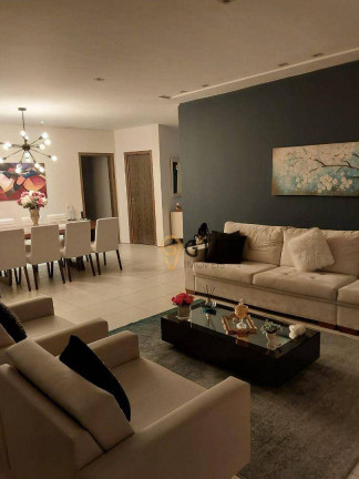 Imagem Casa com 4 Quartos à Venda, 400 m² em Parque Mirante Do Vale - Jacareí Imagem Casa com 4 Quartos à Venda, 400 m² em Parque Mirante Do Vale - Jacareí