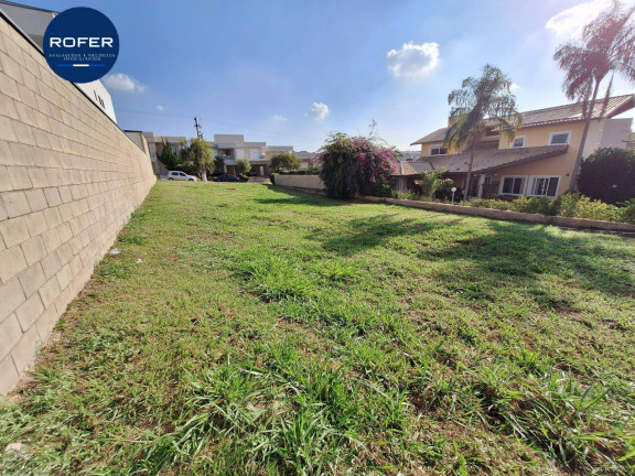 Imagem Terreno à Venda, 600 m² em Valinhos Imagem Terreno à Venda, 600 m² em Valinhos